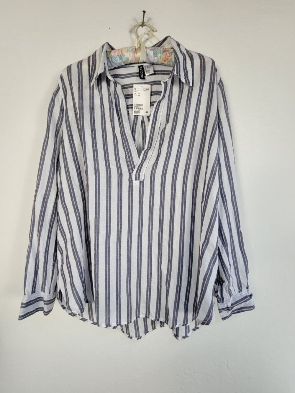H&M Womens Striped Long-Sleeve V-Neck Popover Blouse US 12 White 100% Cotton New